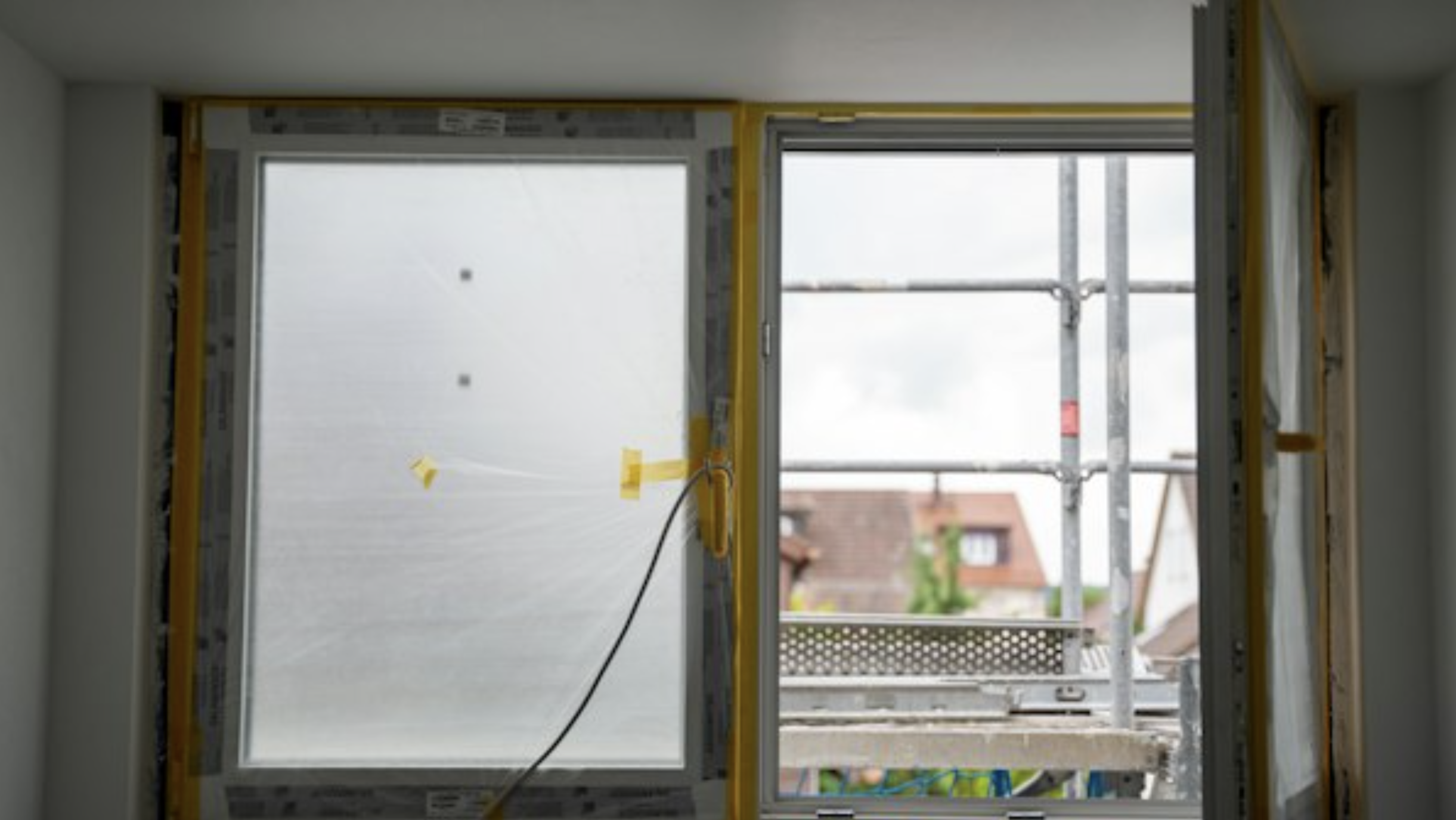 Condensation après des fenêtres neuves : faut-il accuser le double vitrage ?